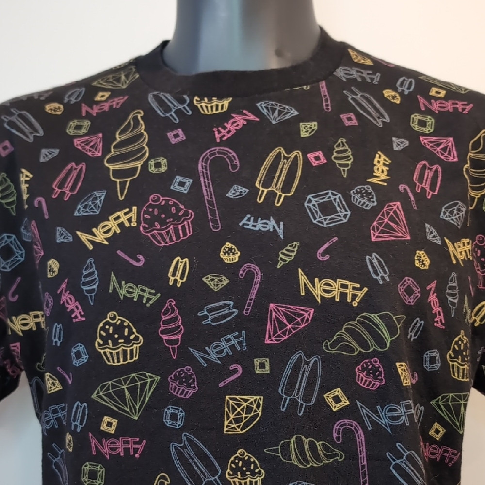 Neff Black Graphic Treats And Diamond All Over Print T Shirt Size XL
